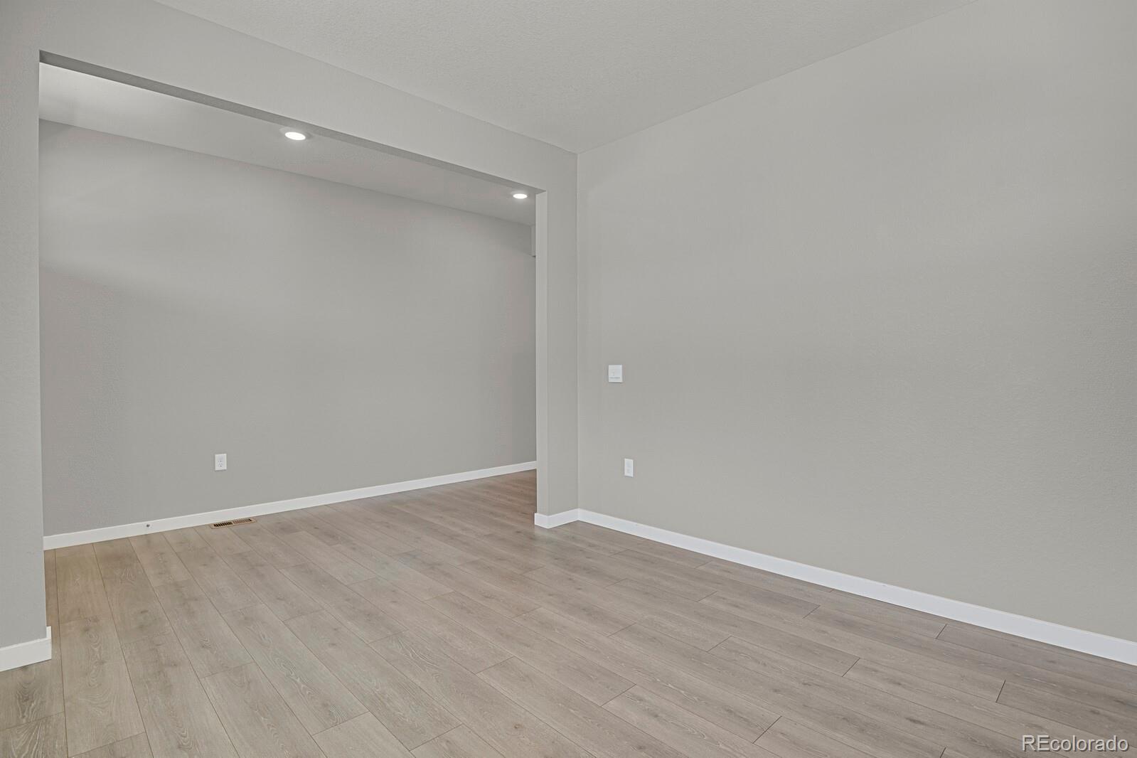 MLS Image #4 for 17941  sky pilot avenue,parker, Colorado
