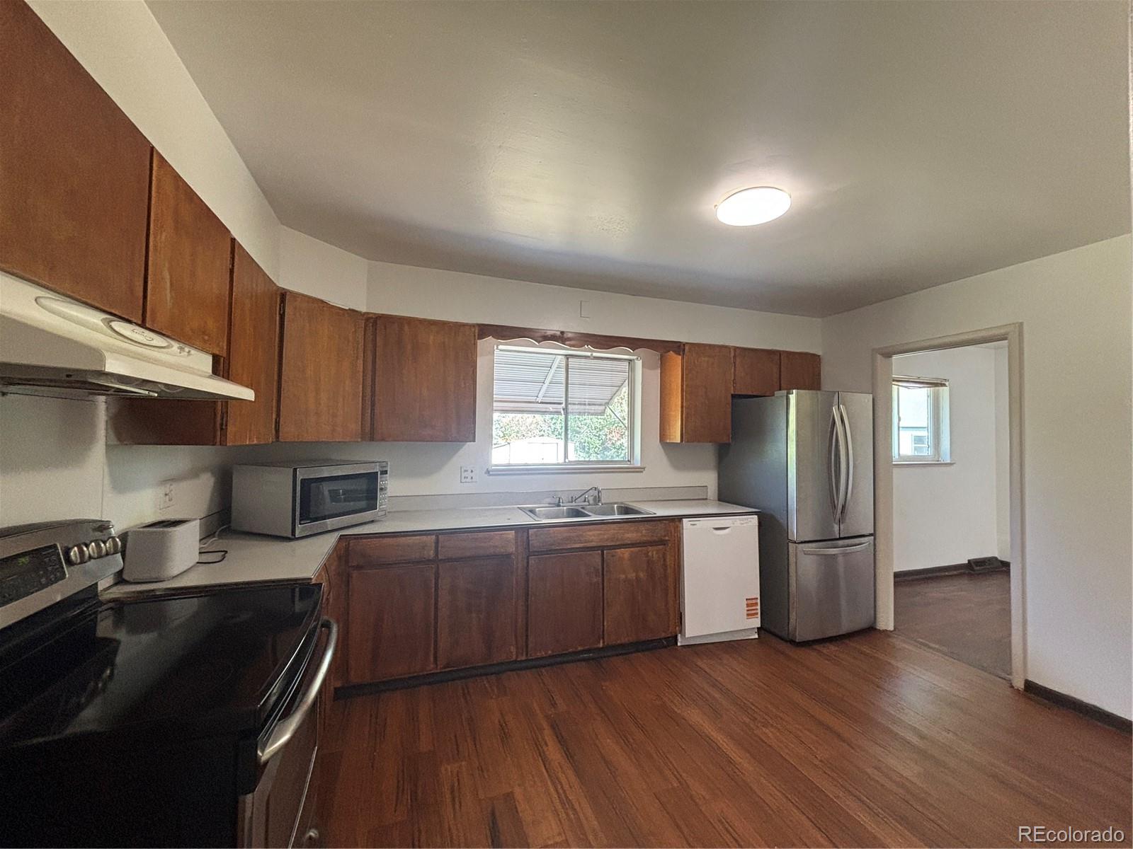 MLS Image #3 for 664 w longview avenue,littleton, Colorado