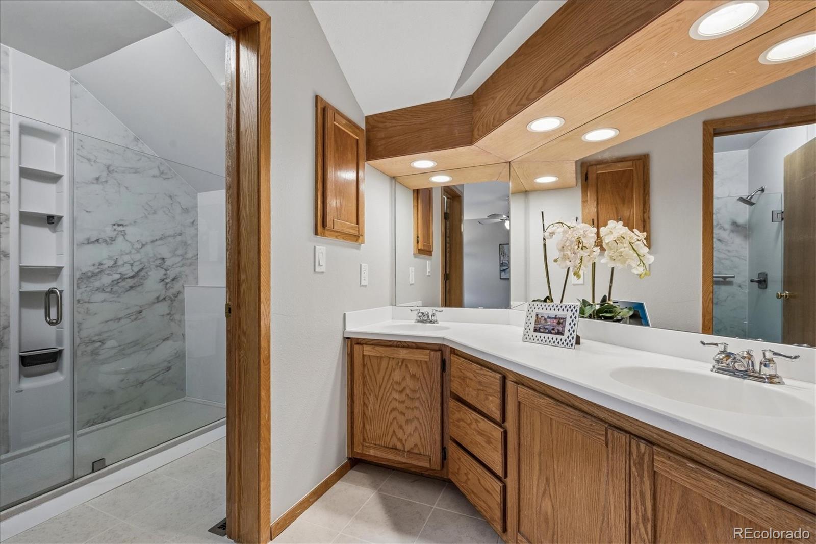 MLS Image #23 for 1300 s monaco street parkway,denver, Colorado