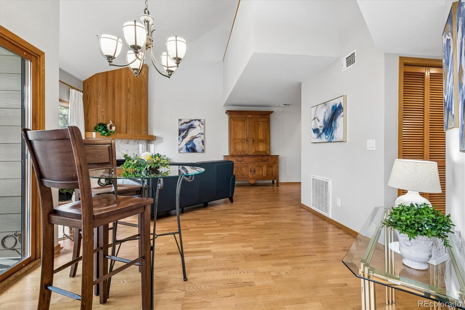 MLS Image #9 for 1300 s monaco street parkway,denver, Colorado