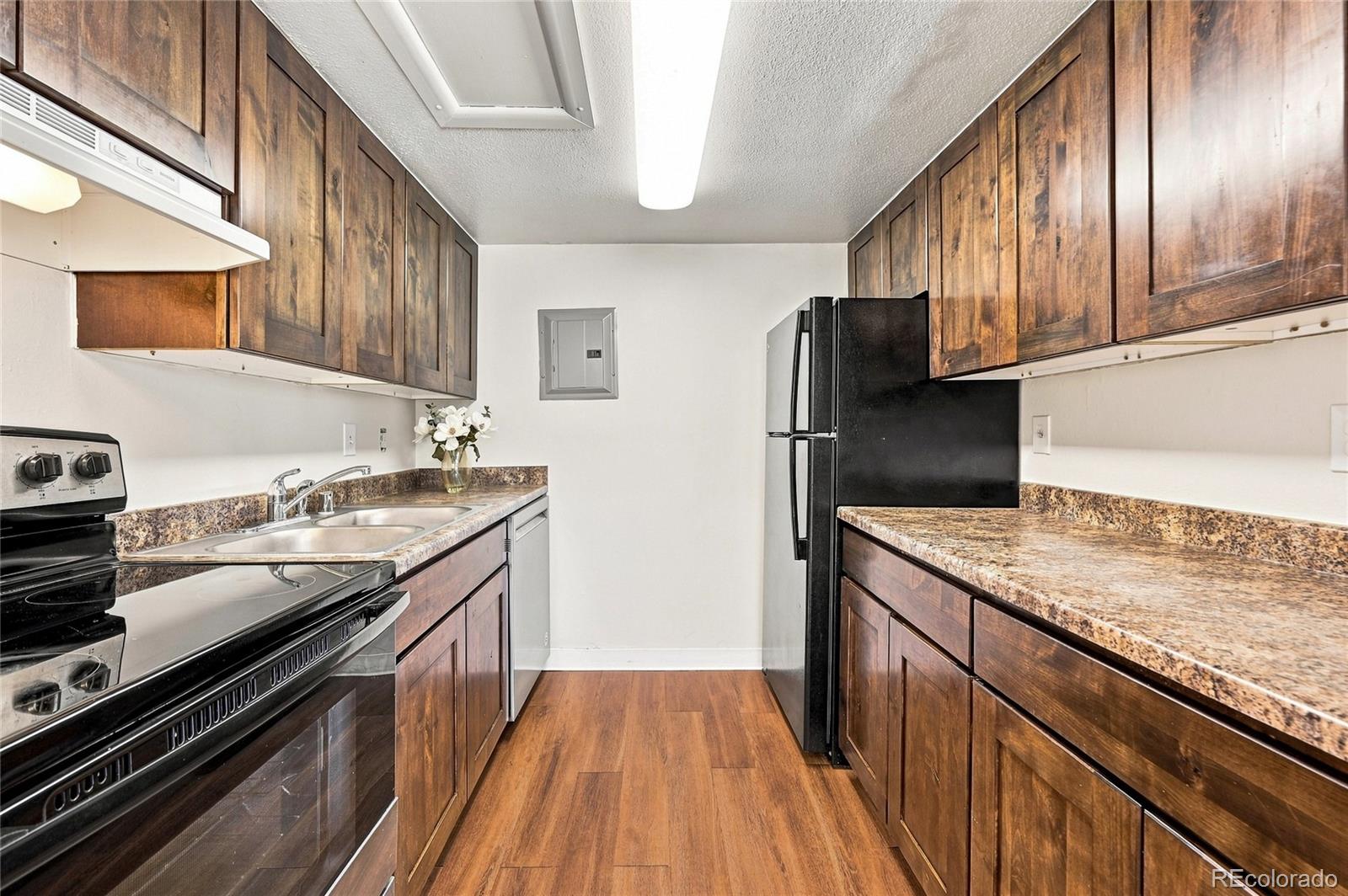 MLS Image #3 for 3337 s monaco street parkway,denver, Colorado