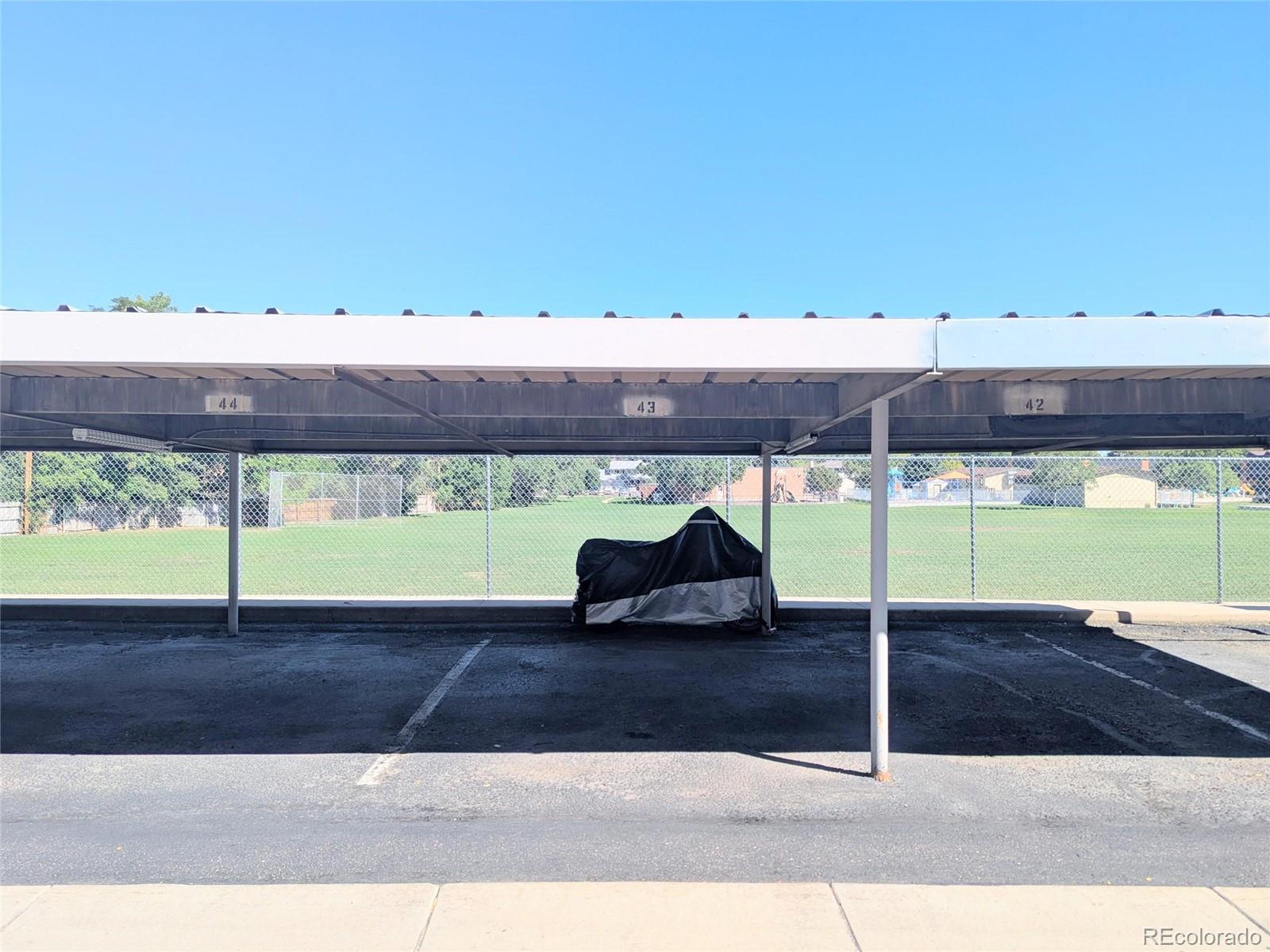 MLS Image #30 for 3337 s monaco street parkway,denver, Colorado