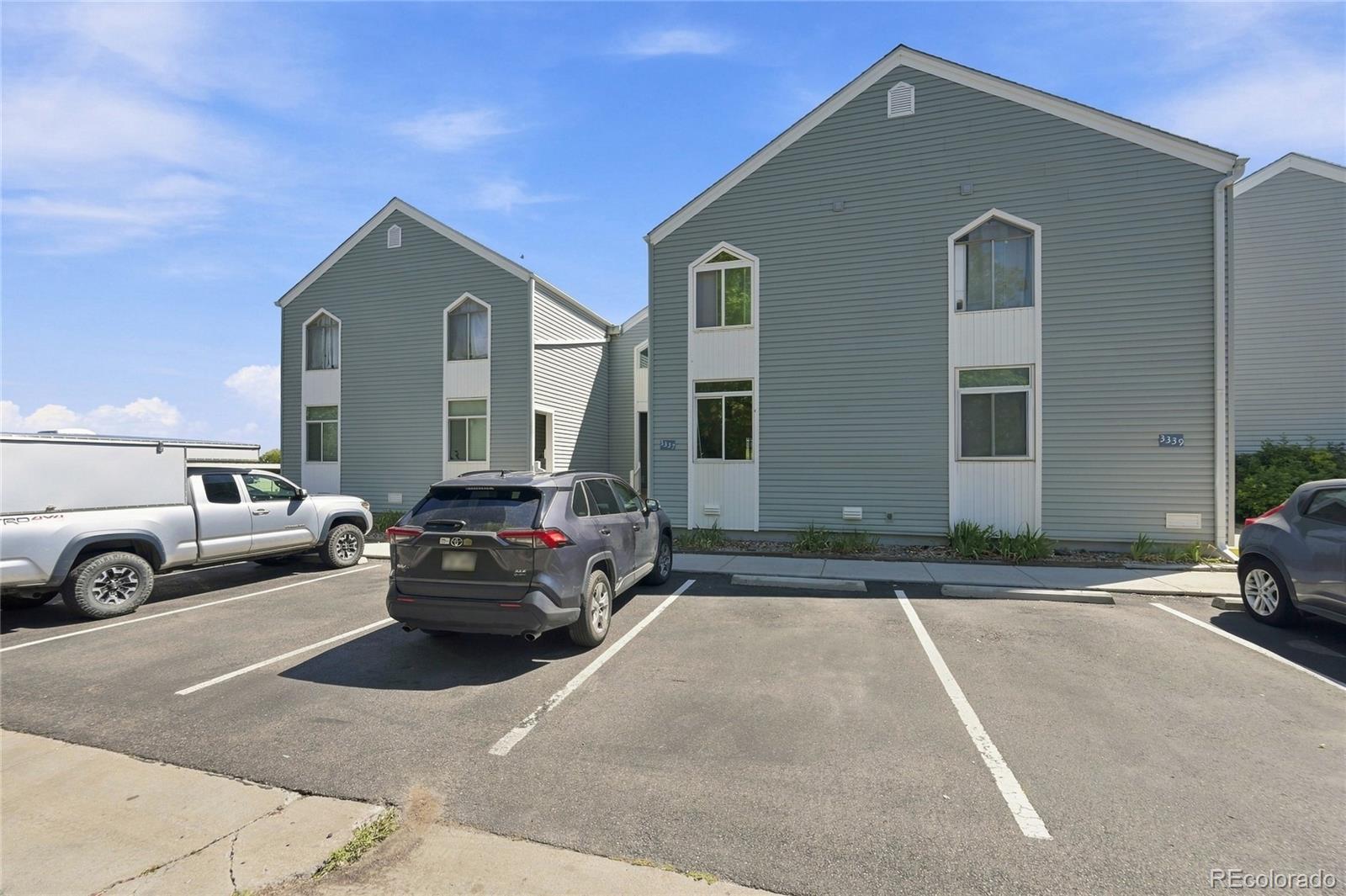 MLS Image #7 for 3337 s monaco street parkway,denver, Colorado