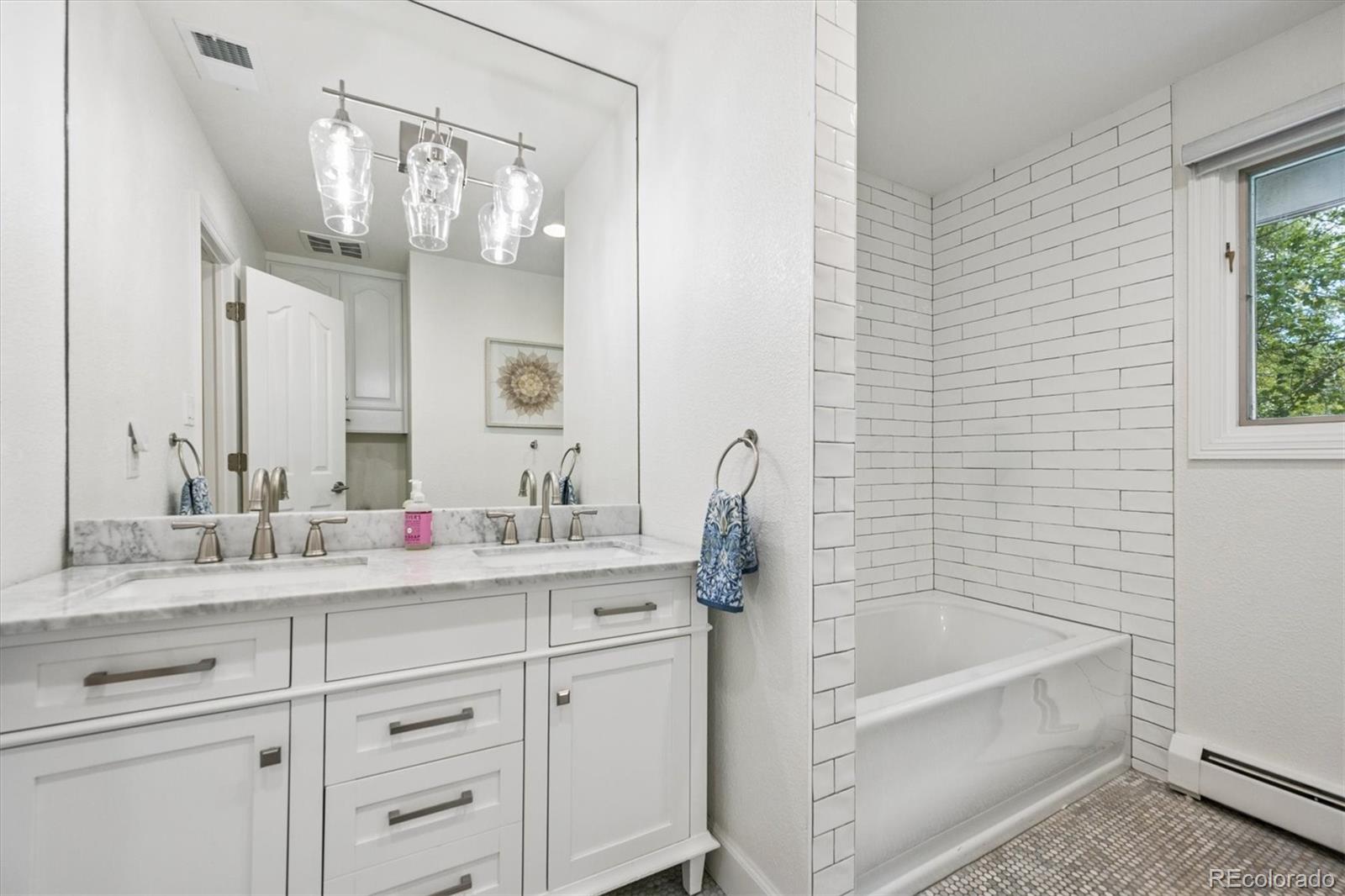 MLS Image #15 for 3961 s dahlia street,cherry hills village, Colorado