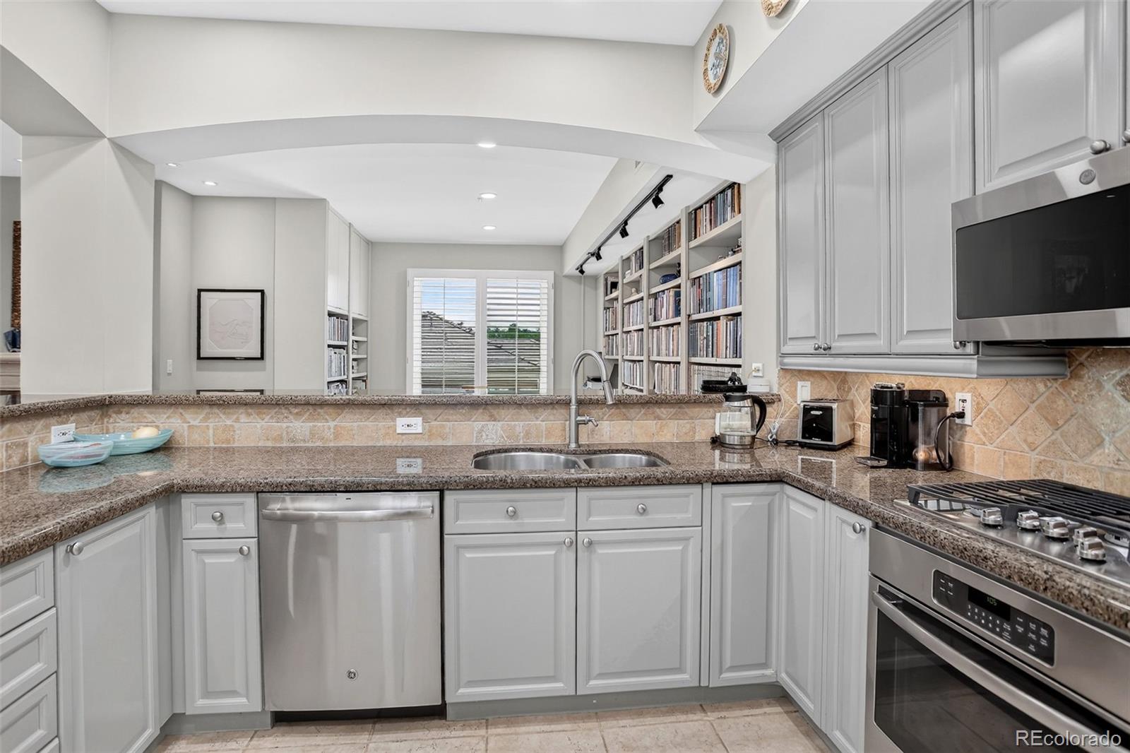 MLS Image #16 for 2500 e cherry creek south drive 326,denver, Colorado