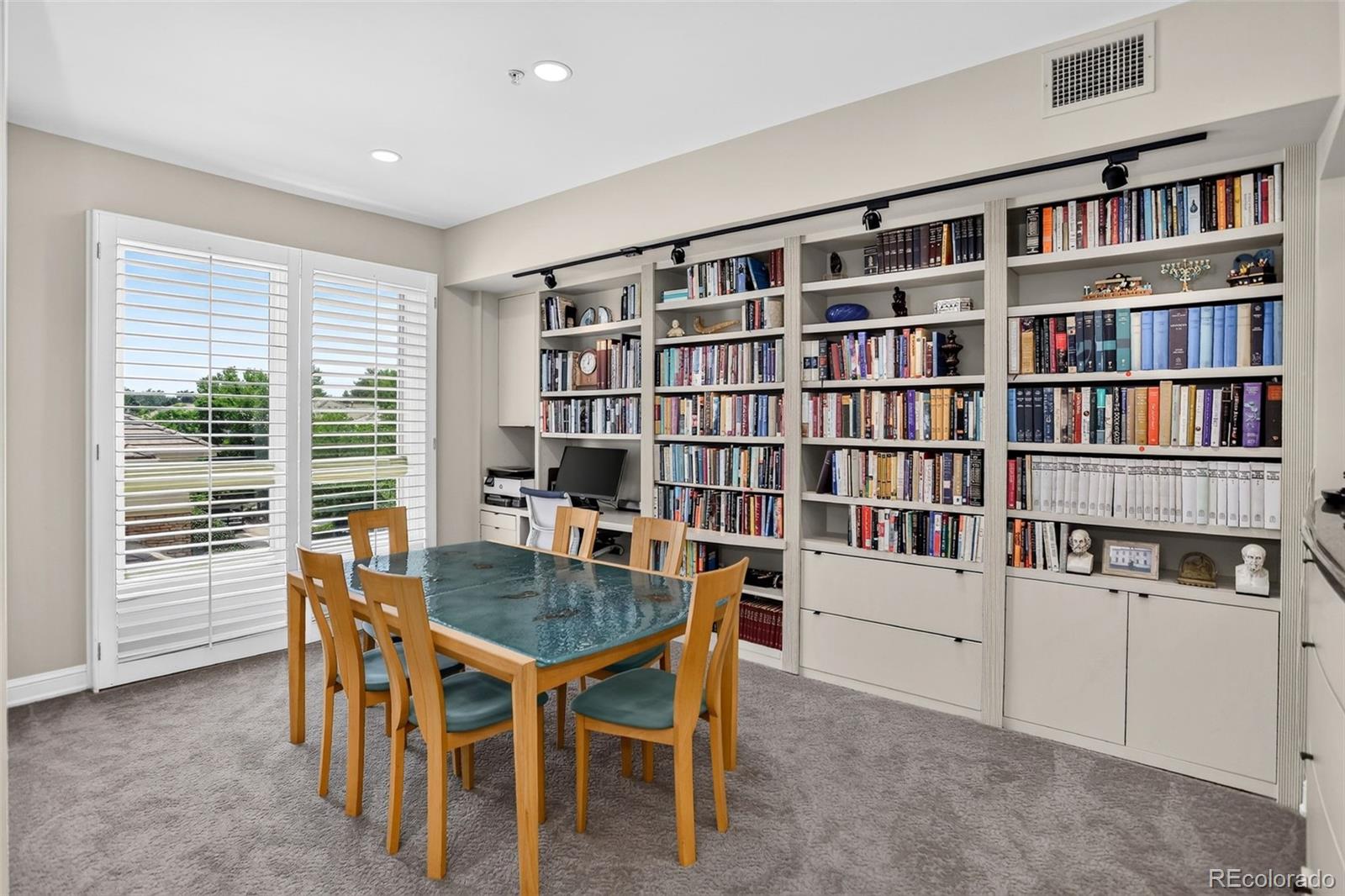 MLS Image #17 for 2500 e cherry creek south drive 326,denver, Colorado