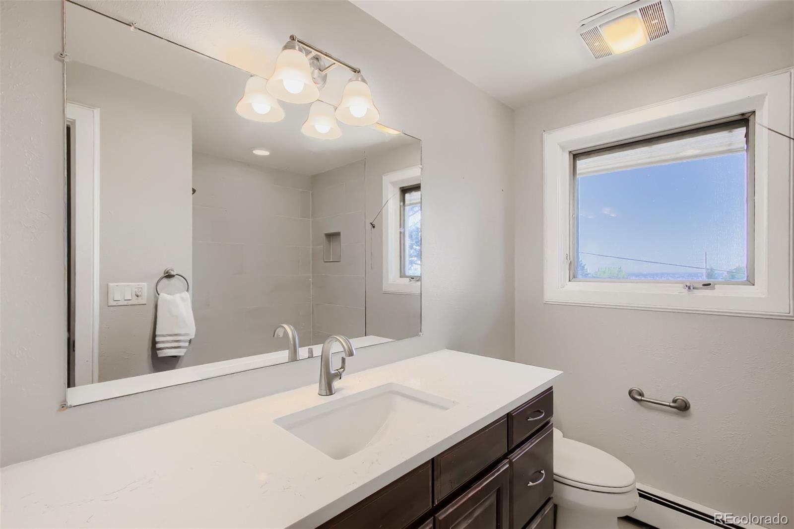 MLS Image #15 for 960 s arbutus street,denver, Colorado