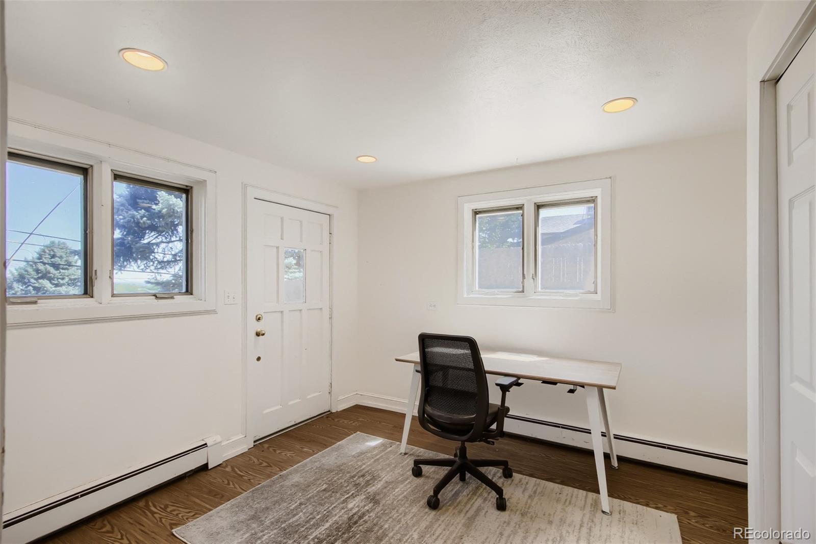 MLS Image #17 for 960 s arbutus street,denver, Colorado