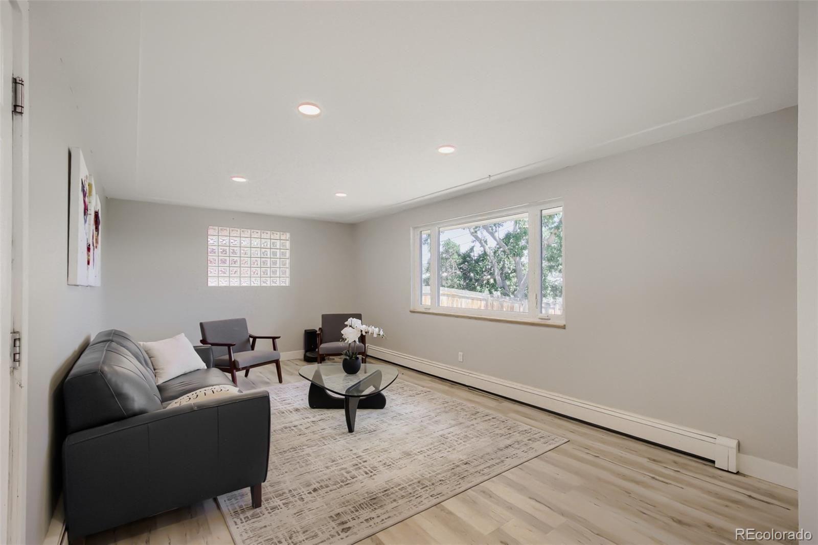 MLS Image #9 for 960 s arbutus street,denver, Colorado