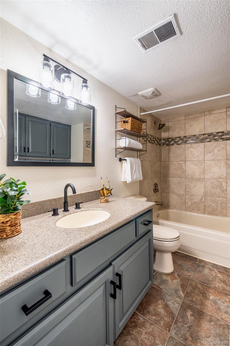 MLS Image #34 for 4102 s dunkirk way,aurora, Colorado