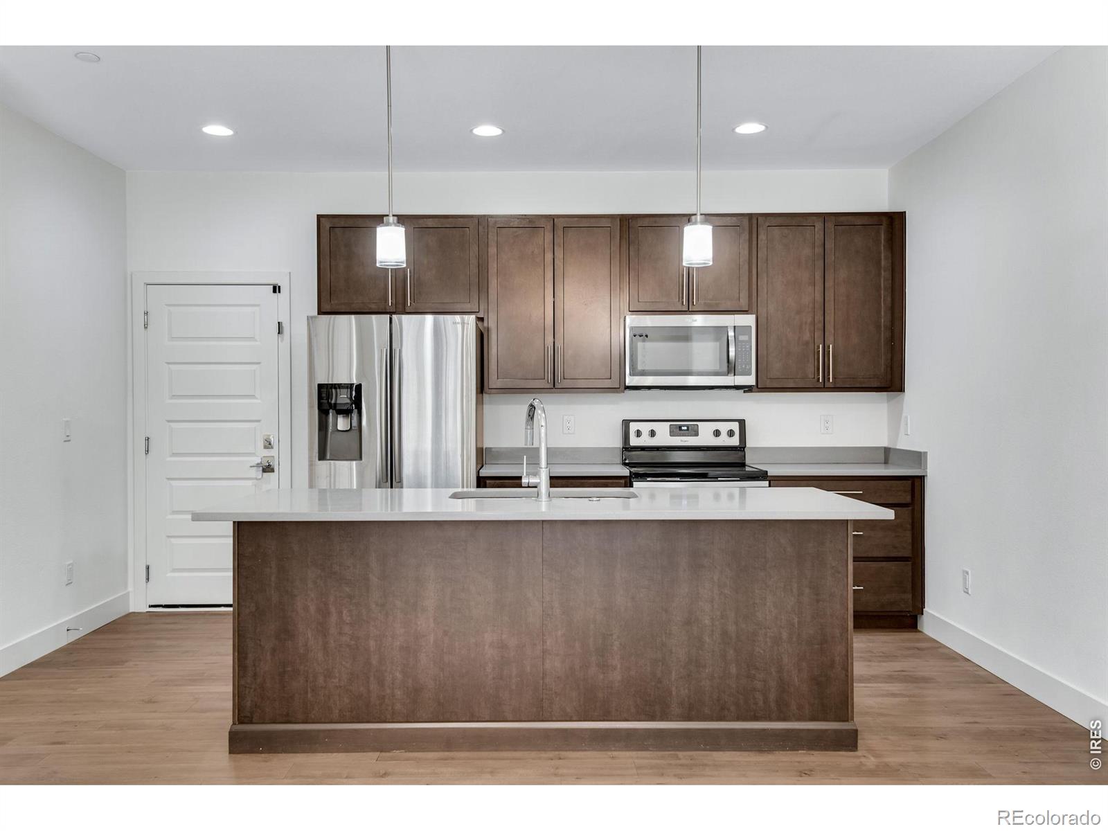 MLS Image #17 for 19570 e sunset circle,aurora, Colorado