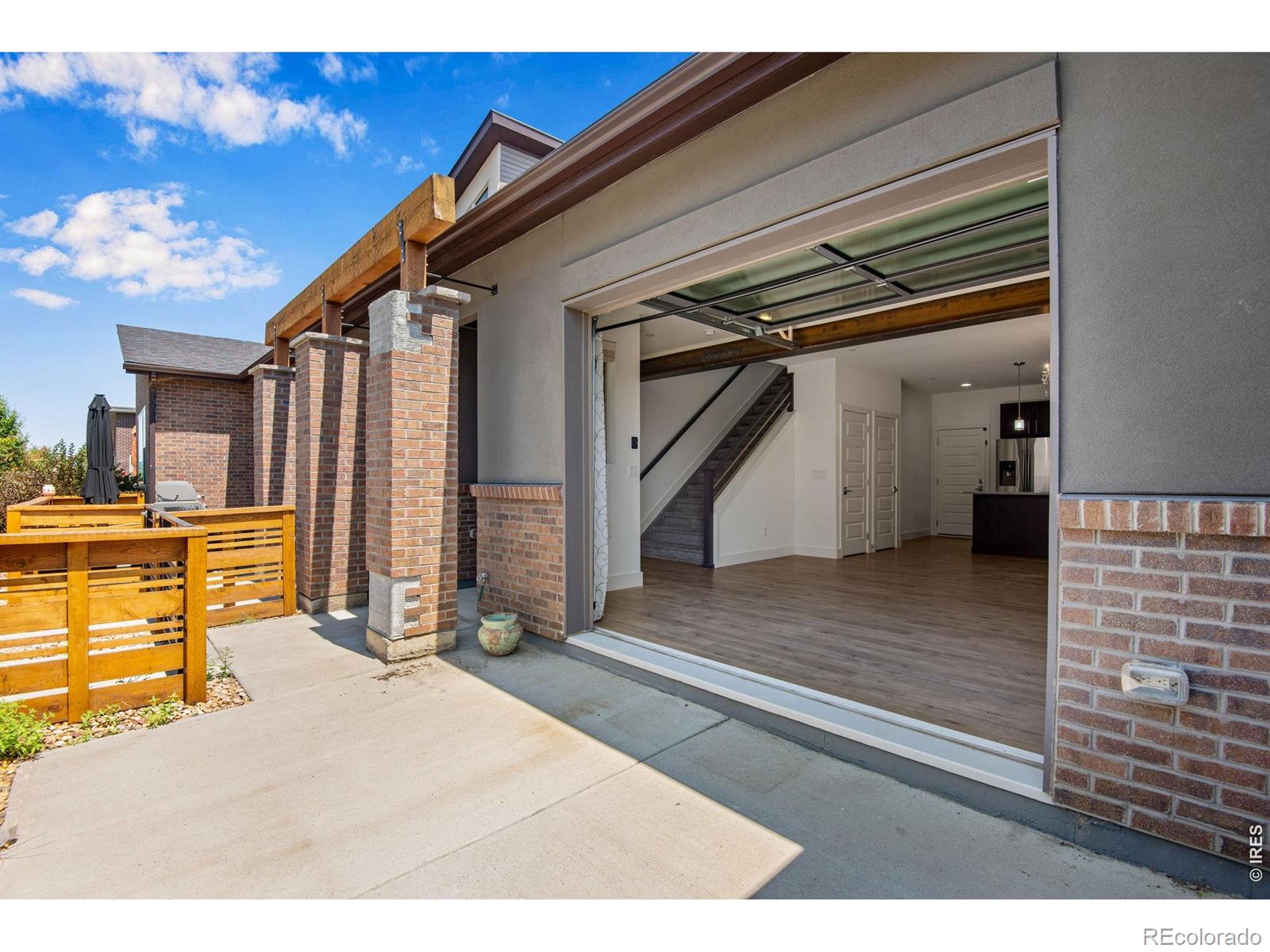 MLS Image #4 for 19570 e sunset circle,aurora, Colorado