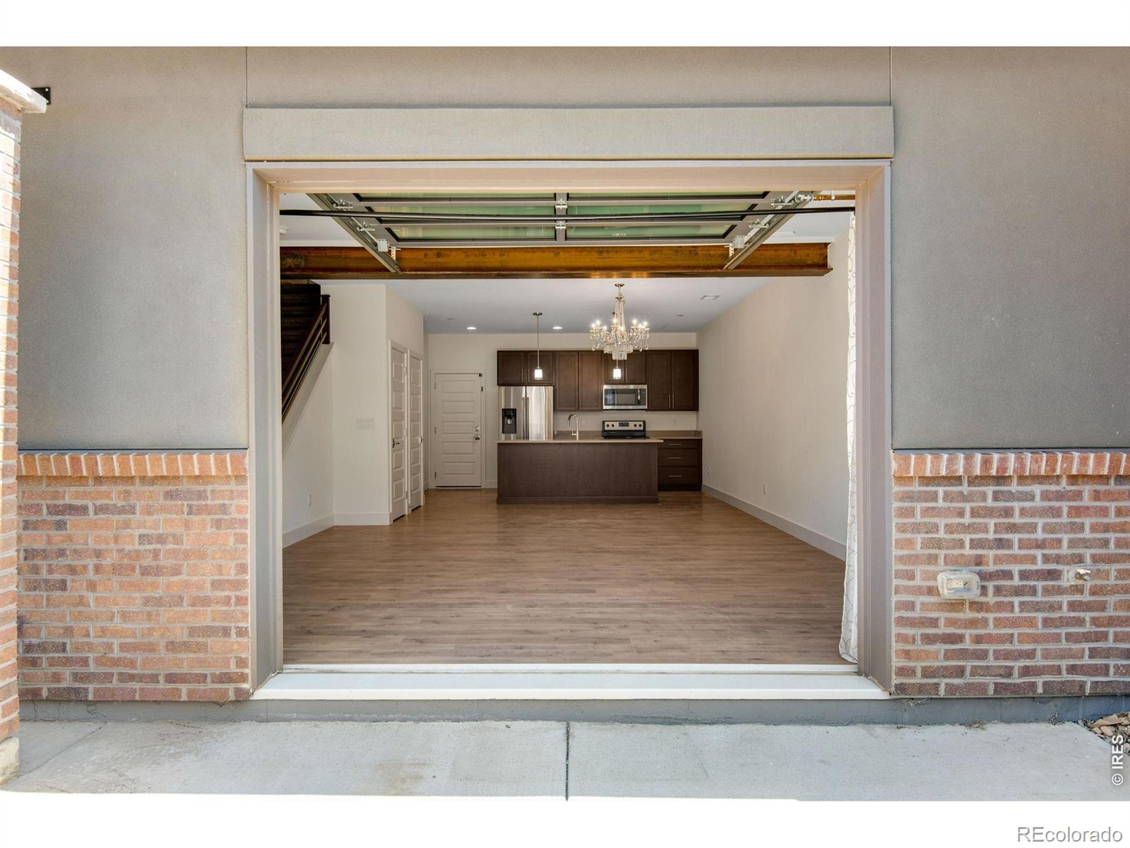 MLS Image #6 for 19570 e sunset circle,aurora, Colorado