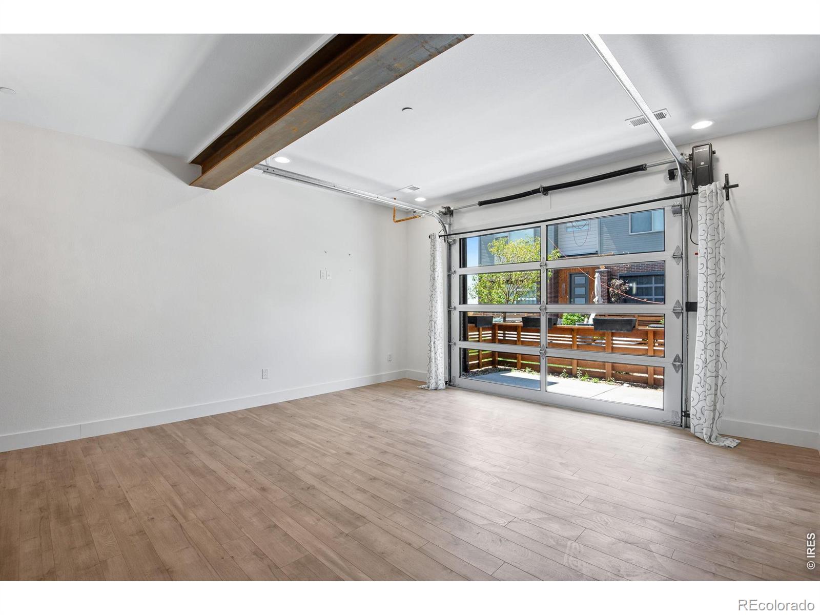 MLS Image #9 for 19570 e sunset circle,aurora, Colorado