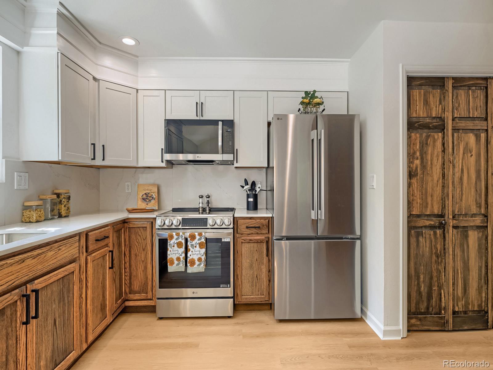 MLS Image #5 for 6158 e hinsdale court,centennial, Colorado