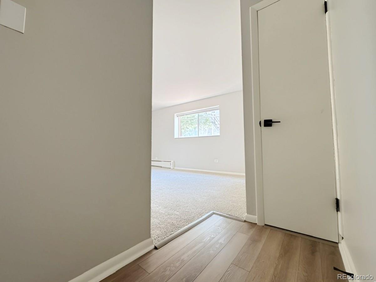 MLS Image #3 for 937 n clarkson street,denver, Colorado