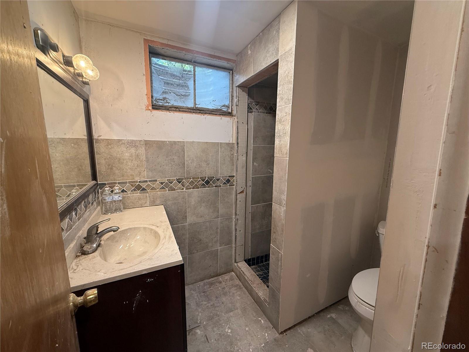 MLS Image #27 for 2324 s forest drive,denver, Colorado