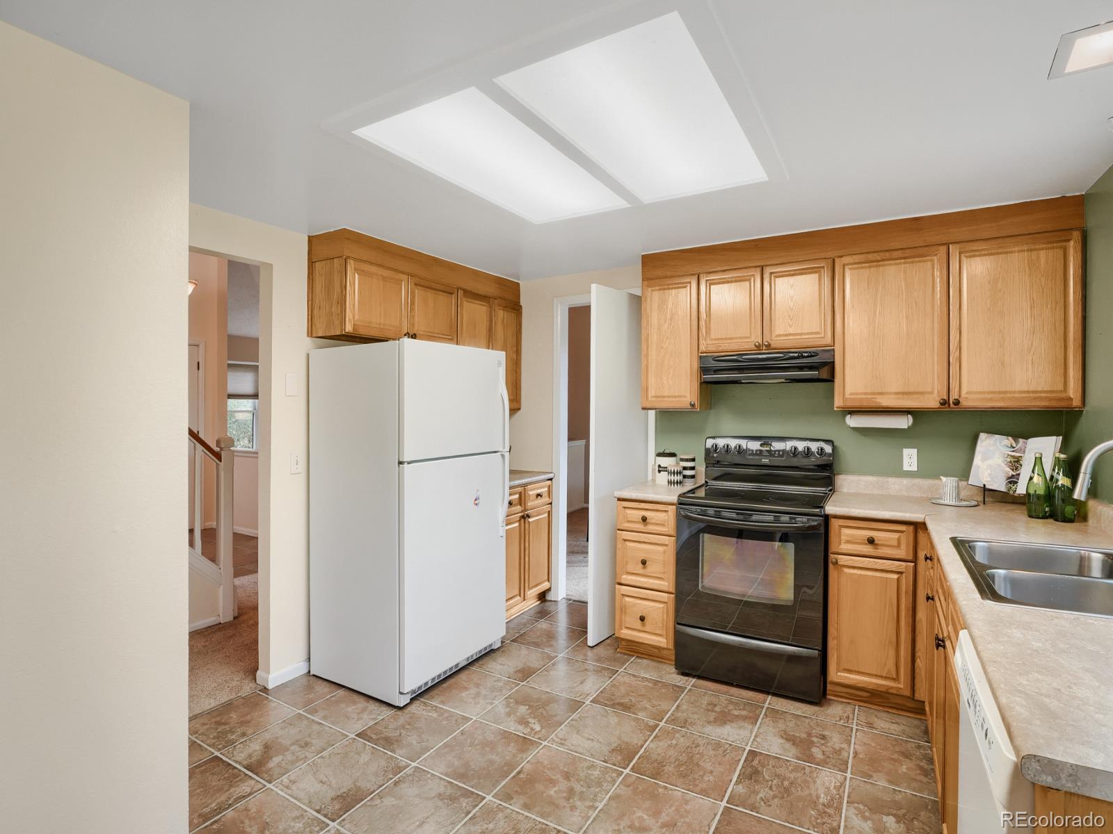 MLS Image #7 for 6869 w 10th avenue,lakewood, Colorado