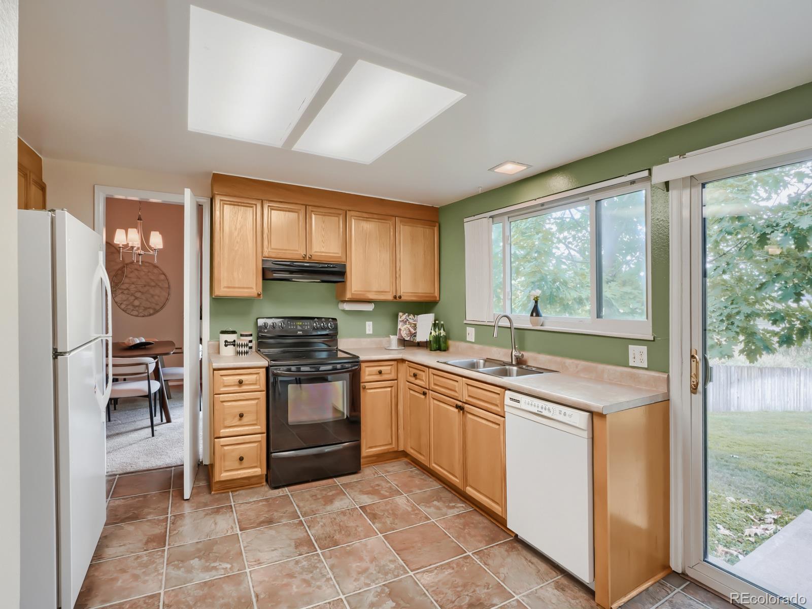 MLS Image #8 for 6869 w 10th avenue,lakewood, Colorado