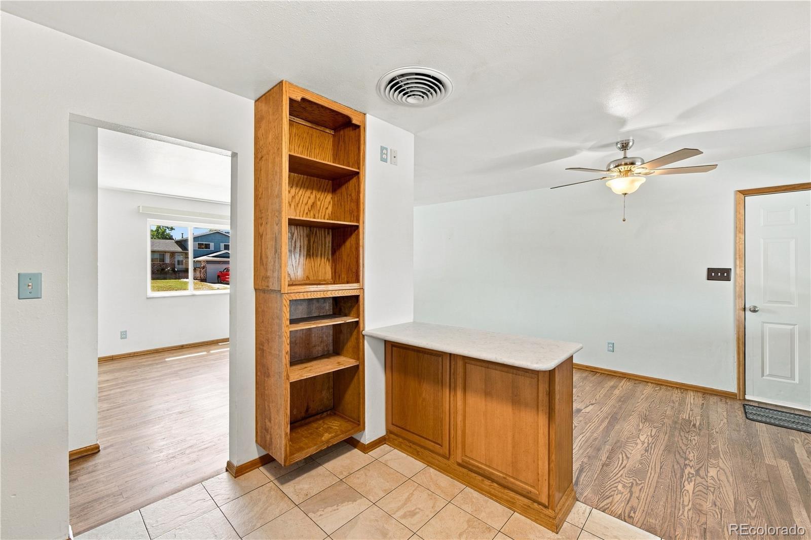 MLS Image #10 for 540  starlite drive,pueblo, Colorado