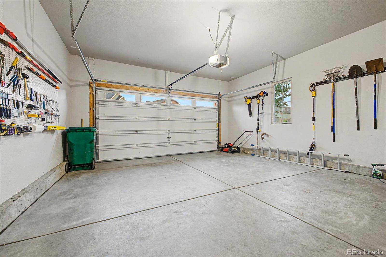 MLS Image #11 for 1745  holmby court,castle rock, Colorado