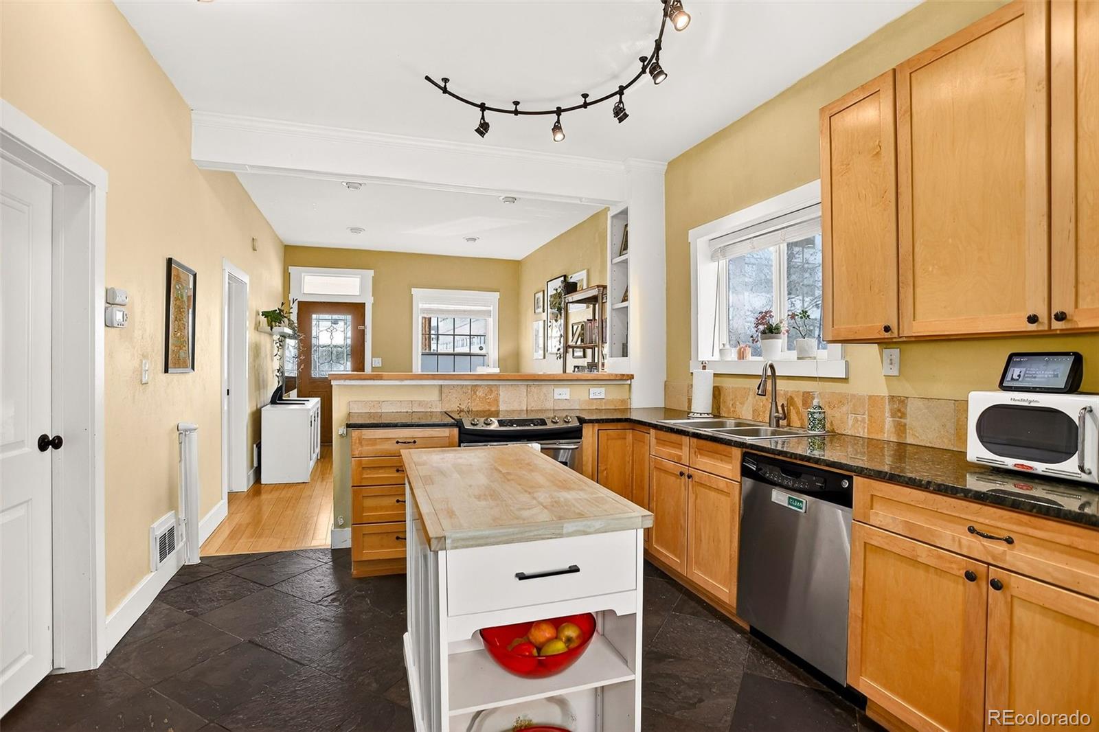 MLS Image #8 for 420 w 7th avenue,denver, Colorado