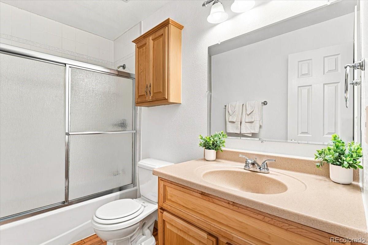MLS Image #13 for 21698 e powers circle,aurora, Colorado