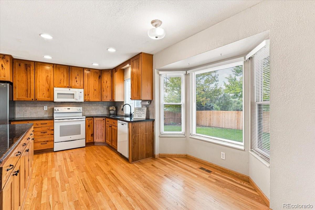 MLS Image #8 for 21698 e powers circle,aurora, Colorado