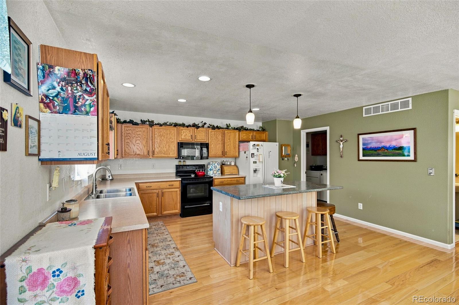 MLS Image #13 for 5410 s shawnee way,aurora, Colorado