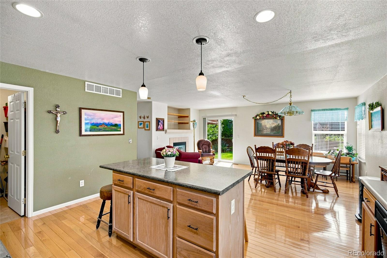 MLS Image #16 for 5410 s shawnee way,aurora, Colorado