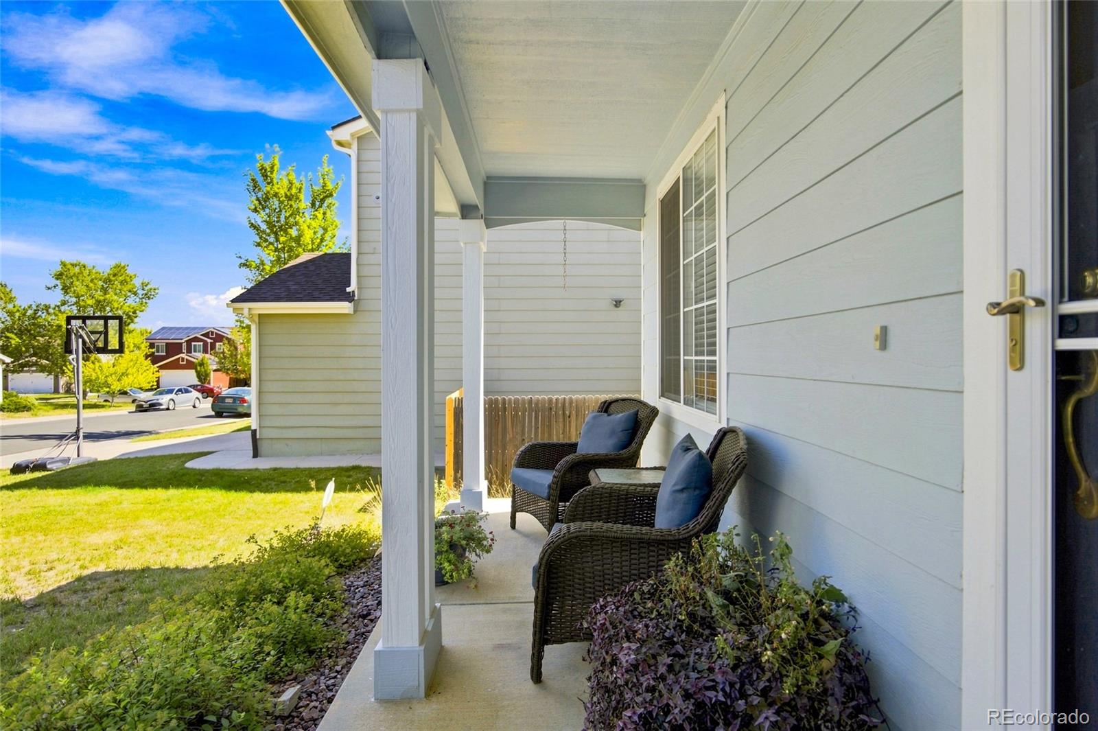 MLS Image #3 for 5410 s shawnee way,aurora, Colorado