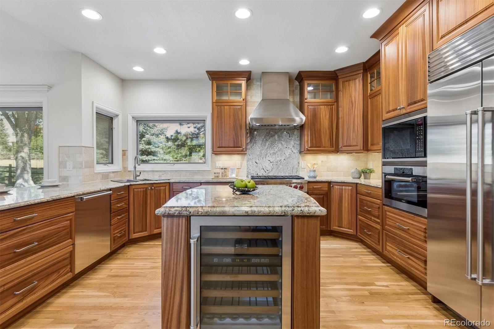 MLS Image #11 for 7199 s chapparal circle,centennial, Colorado