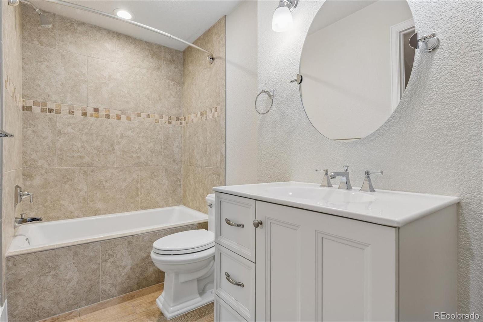 MLS Image #38 for 7199 s chapparal circle,centennial, Colorado
