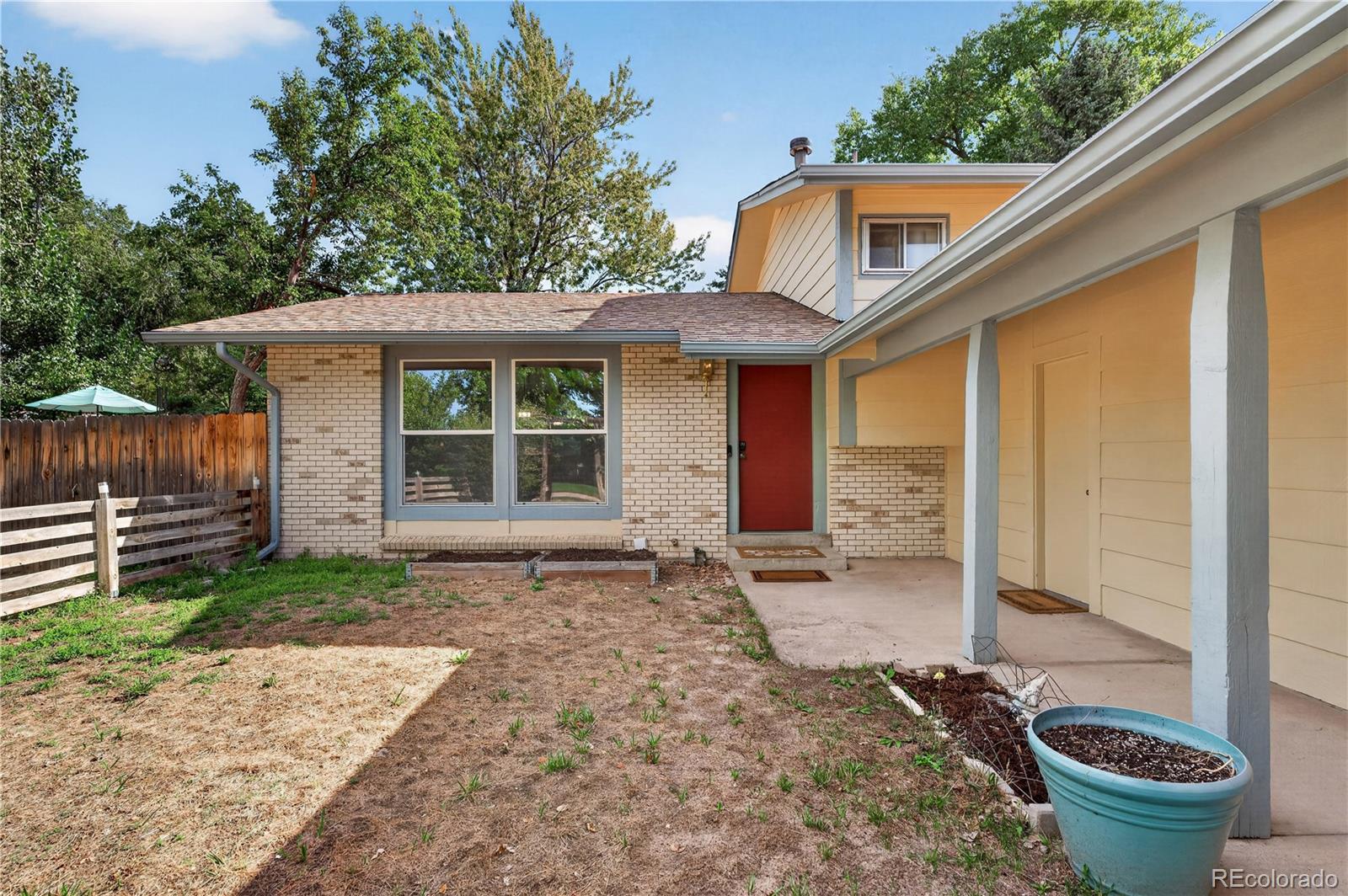 MLS Image #2 for 2436 s lansing way,aurora, Colorado
