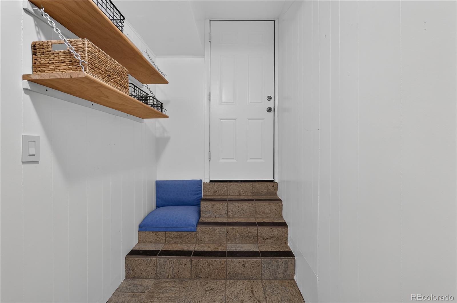 MLS Image #28 for 2436 s lansing way,aurora, Colorado