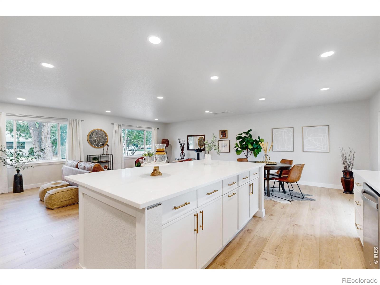 MLS Image #10 for 600  mount evans street,longmont, Colorado