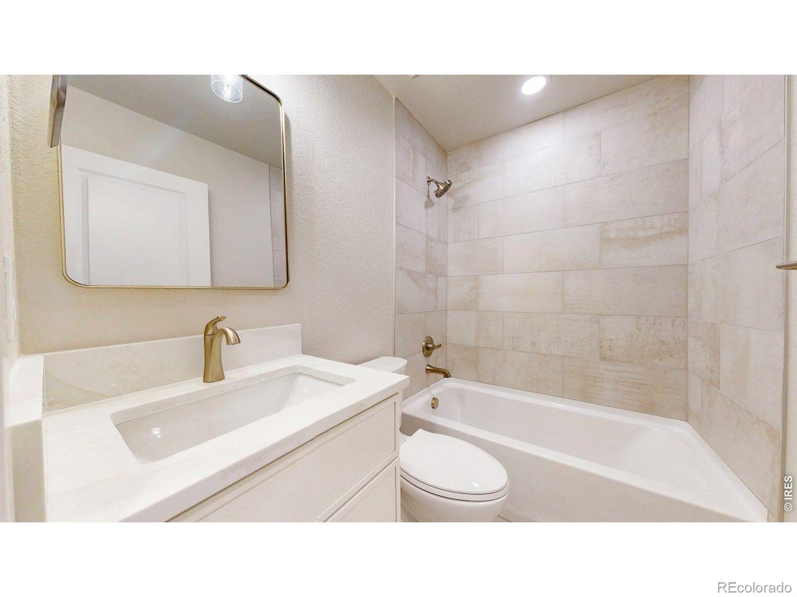 MLS Image #20 for 600  mount evans street,longmont, Colorado