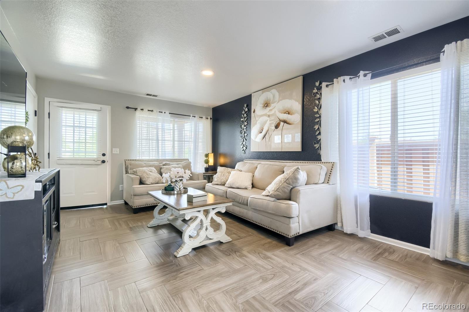 MLS Image #1 for 18646 e 42nd avenue,denver, Colorado