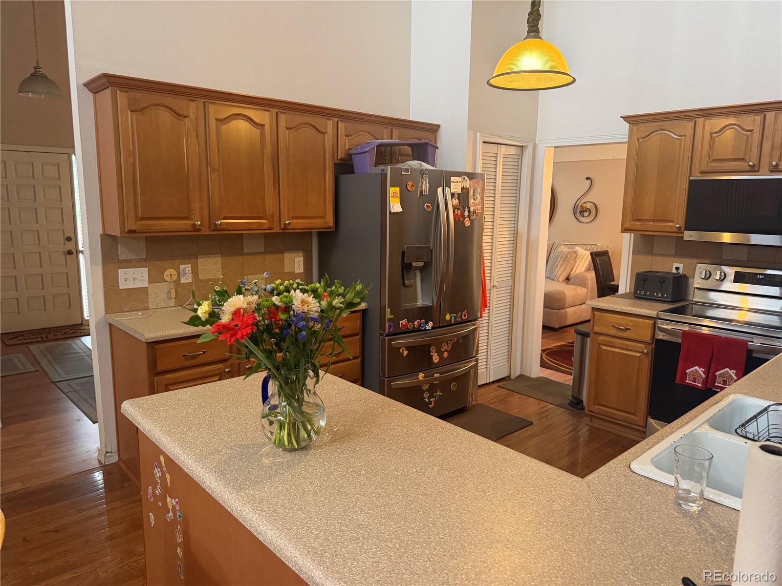 MLS Image #3 for 2069 s macon way,aurora, Colorado