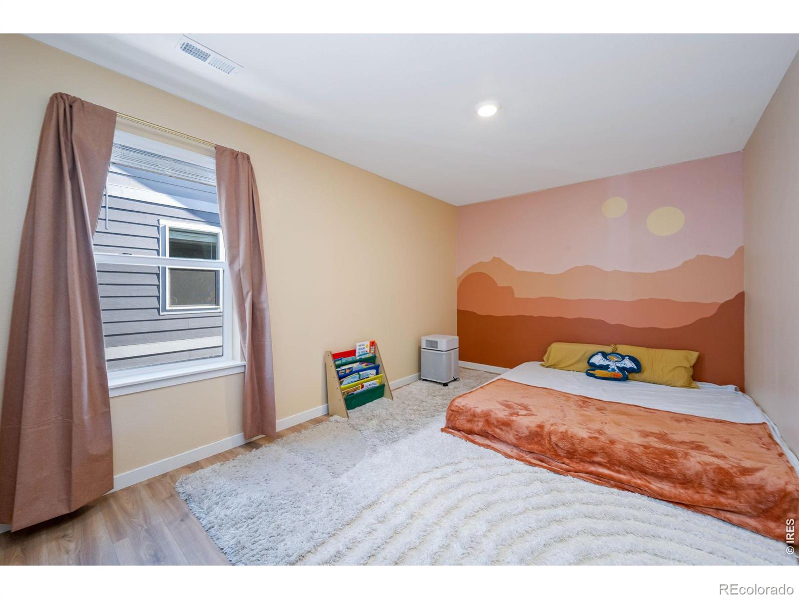 MLS Image #12 for 279  swallow road,johnstown, Colorado