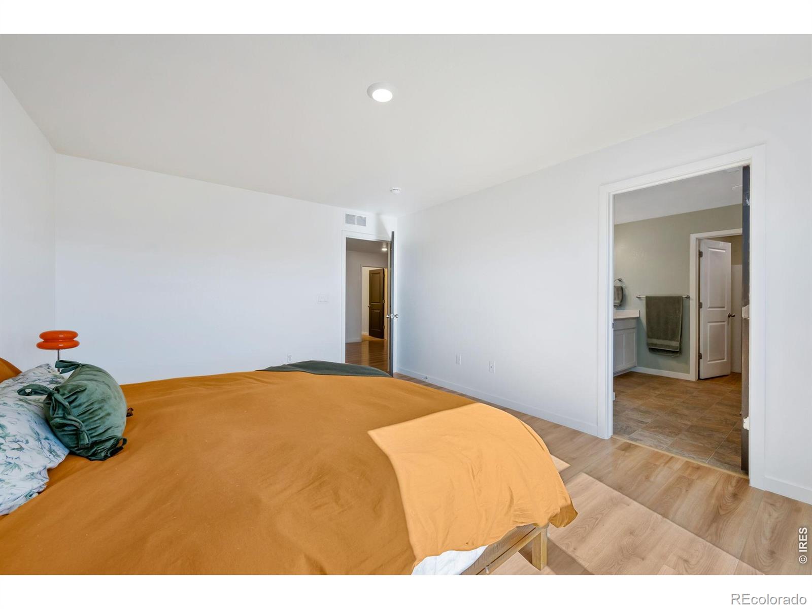 MLS Image #13 for 279  swallow road,johnstown, Colorado
