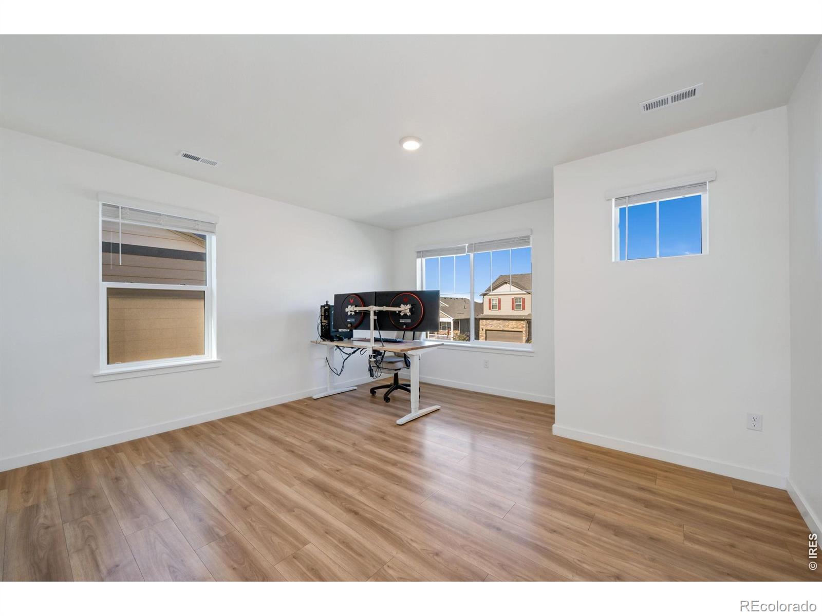 MLS Image #17 for 279  swallow road,johnstown, Colorado