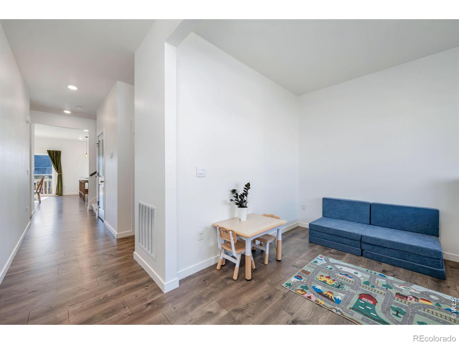 MLS Image #2 for 279  swallow road,johnstown, Colorado