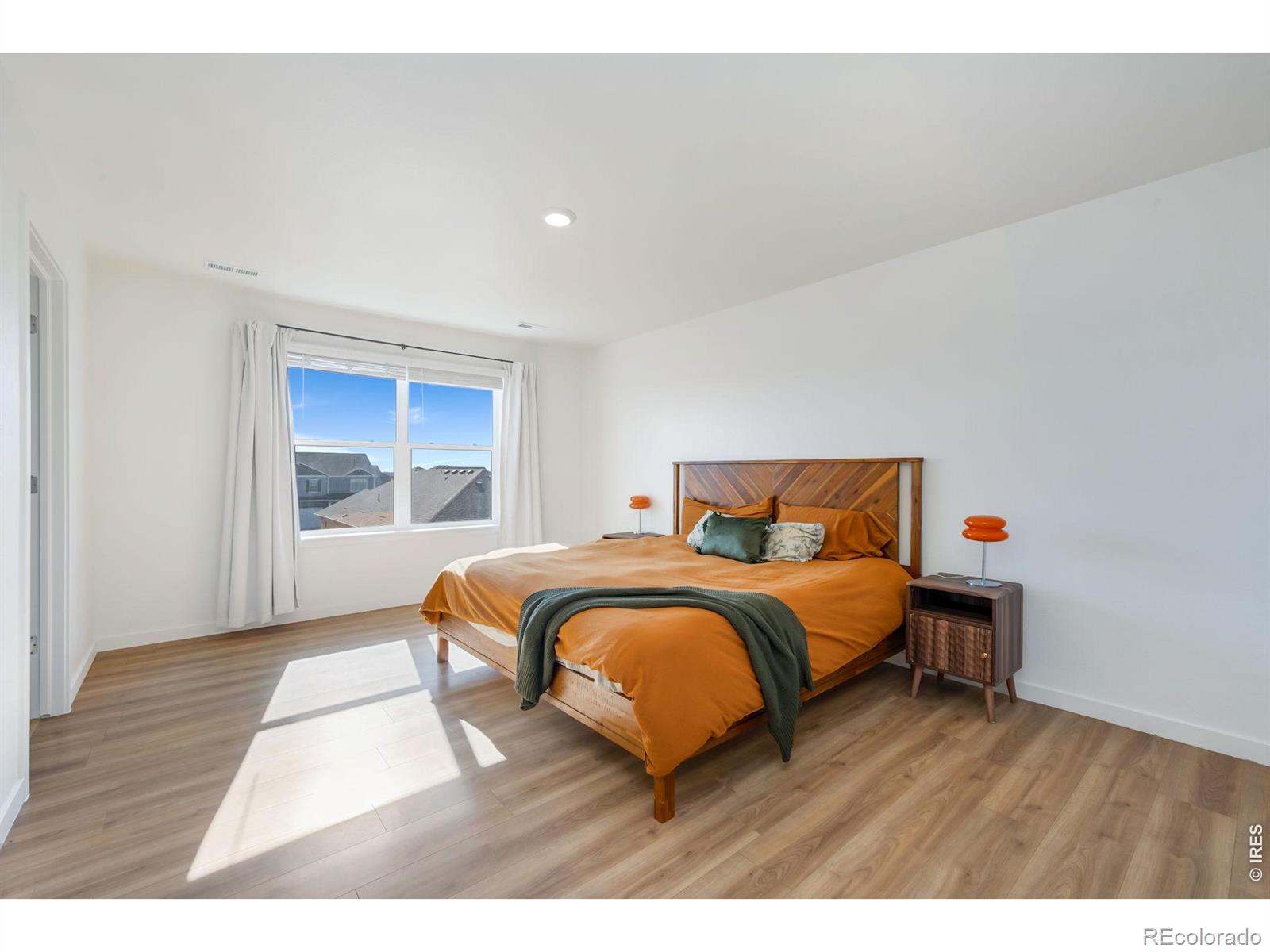 MLS Image #9 for 279  swallow road,johnstown, Colorado