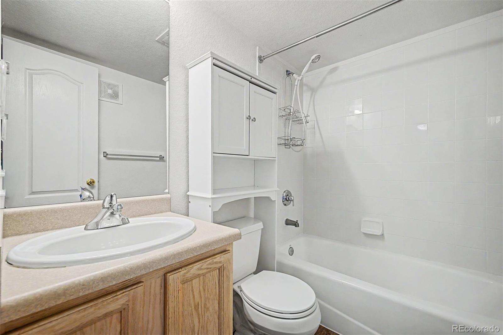 MLS Image #21 for 1629 s deframe street b8,denver, Colorado