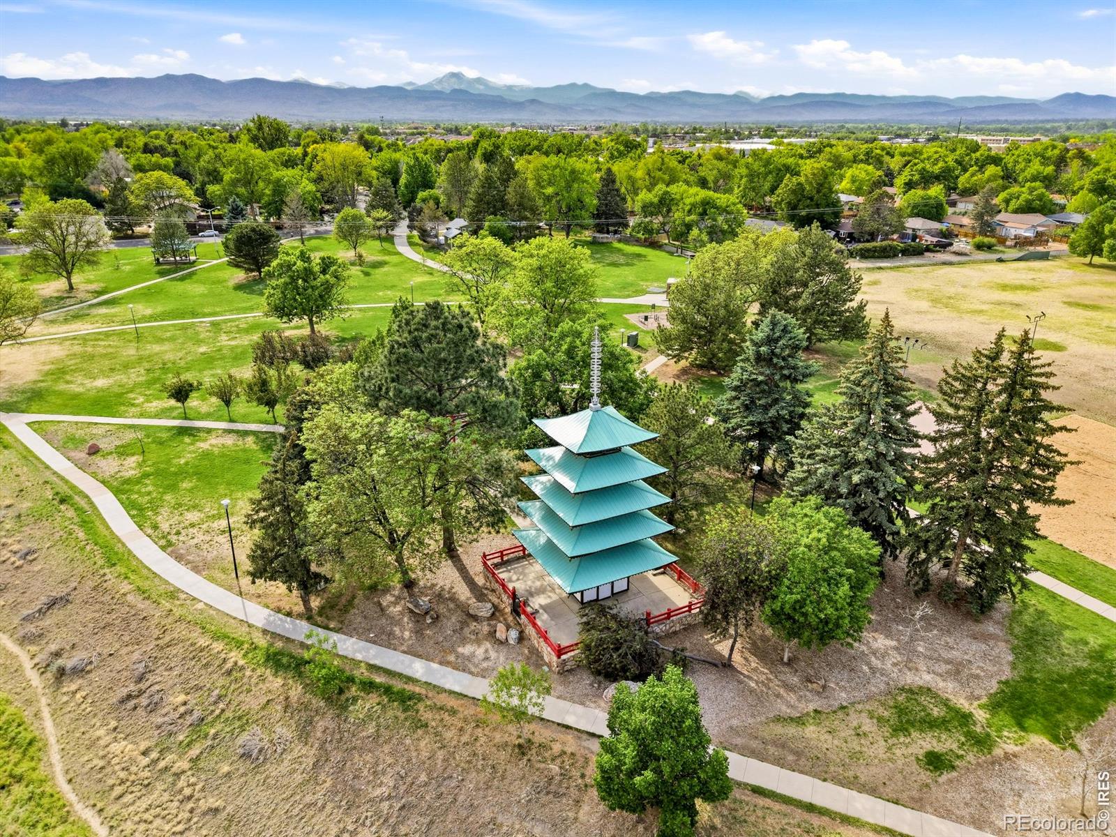 MLS Image #28 for 833 s coffman street,longmont, Colorado