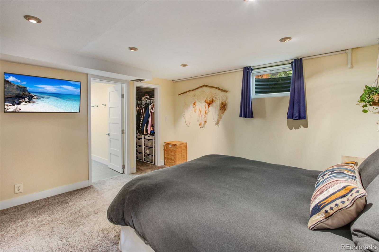 MLS Image #31 for 8070 w 25th place,denver, Colorado