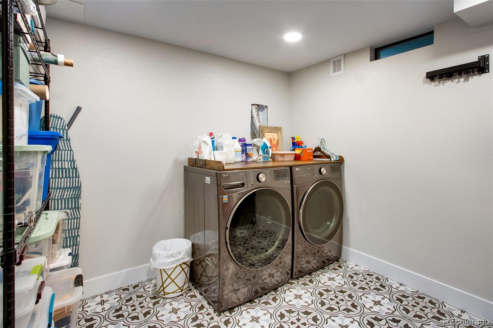 MLS Image #35 for 8070 w 25th place,denver, Colorado