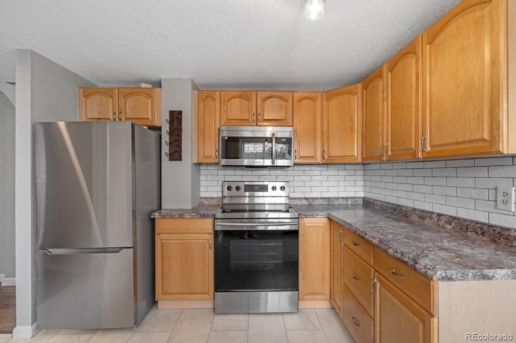 MLS Image #13 for 1336  syracuse street,denver, Colorado