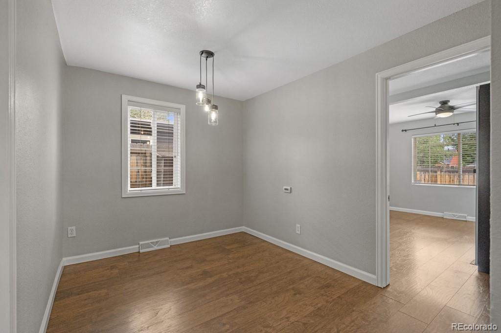 MLS Image #16 for 1336  syracuse street,denver, Colorado
